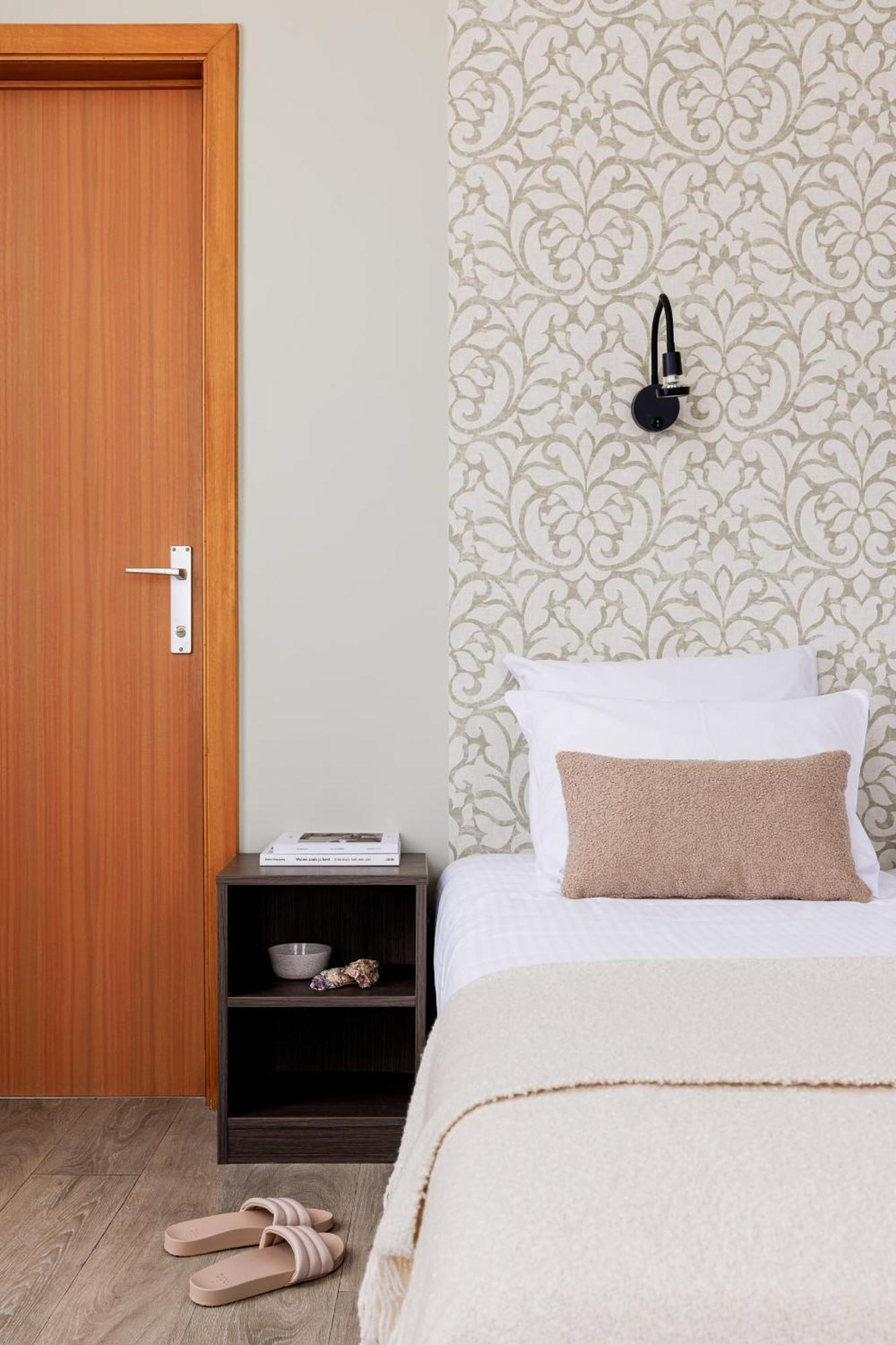 Corner House By Wp Hotel 3*